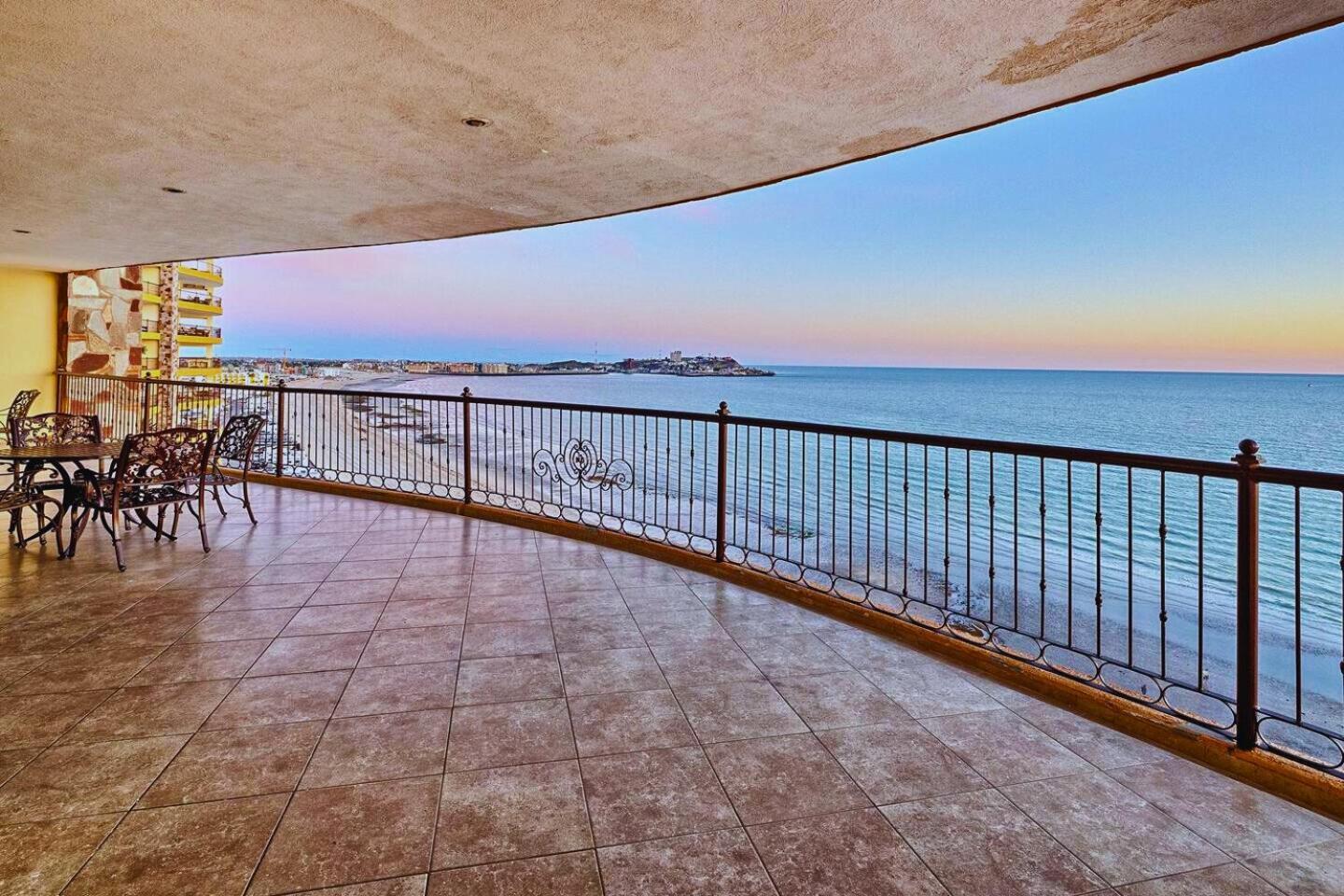 Sonoran Sky Aparthotel Puerto Peñasco Exterior foto